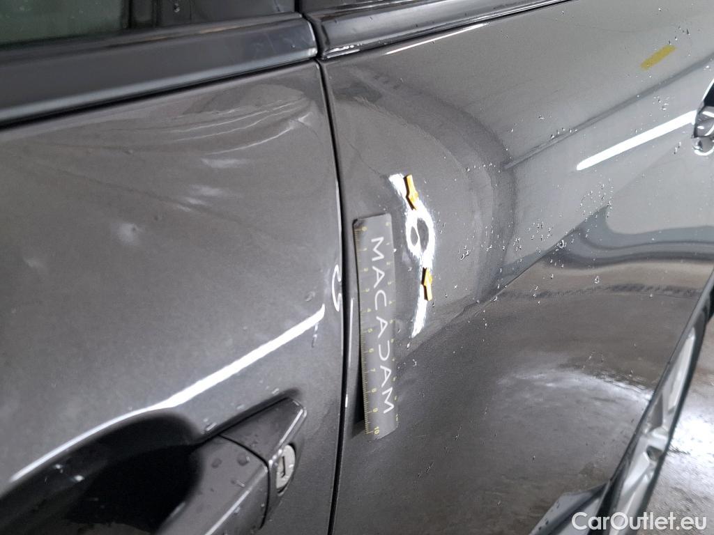  Peugeot  5008  Active Business 1.5 HDi 130CV BVA8 E6d #38