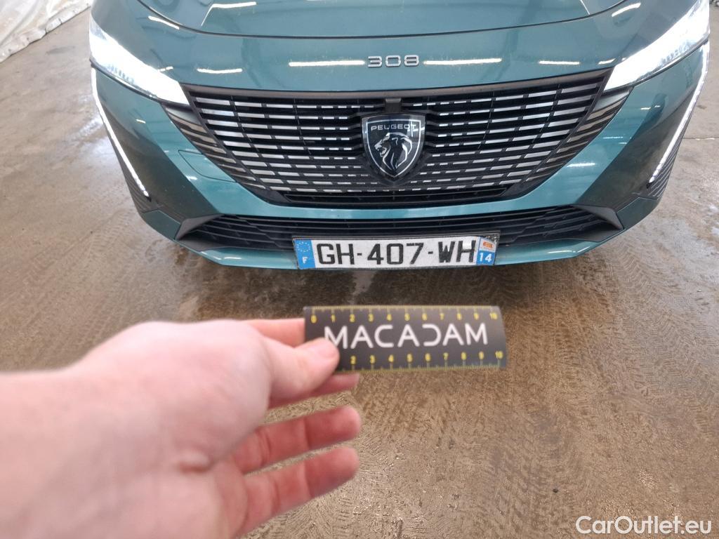  Peugeot  308 PEUGEOT  SW / 2021 / 5P / Break PureTech 130 S&S EAT 8 ALLURE #40