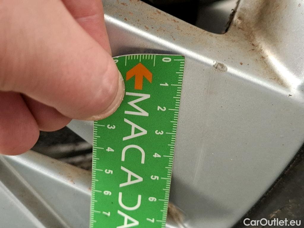  Peugeot  5008  Active Pack 1.5 HDi 130CV BVA8 7 Sieges E6d #13