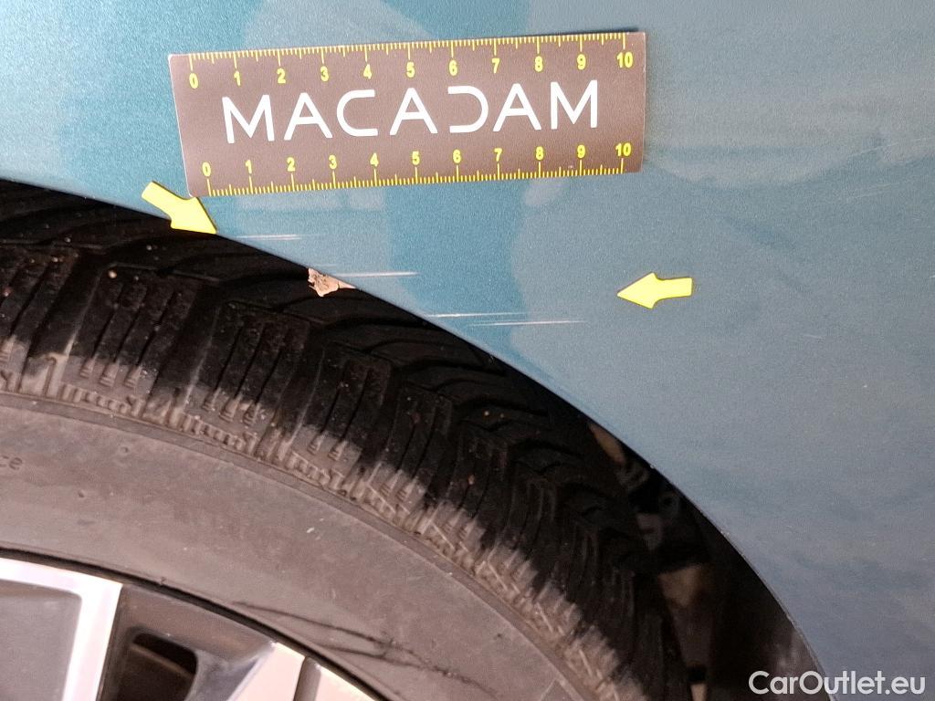  Peugeot  308 PEUGEOT  SW / 2021 / 5P / Break PureTech 130 S&S EAT 8 ALLURE #13