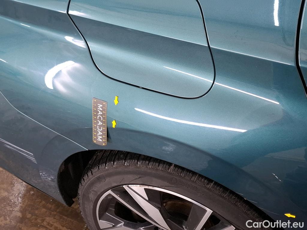  Peugeot  308 PEUGEOT  SW / 2021 / 5P / Break PureTech 130 S&S EAT 8 ALLURE #14