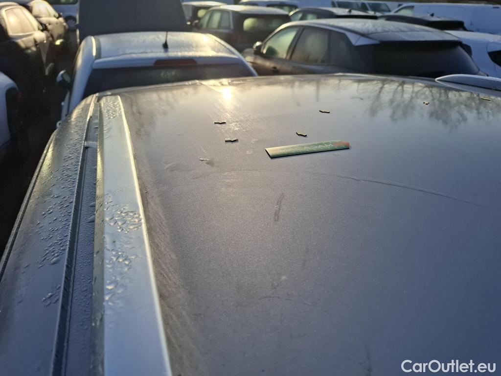  Peugeot  5008 PEUGEOT  / 2020 / 5P / SUV BlueHDi 130 S&S EAT8 Allure #20