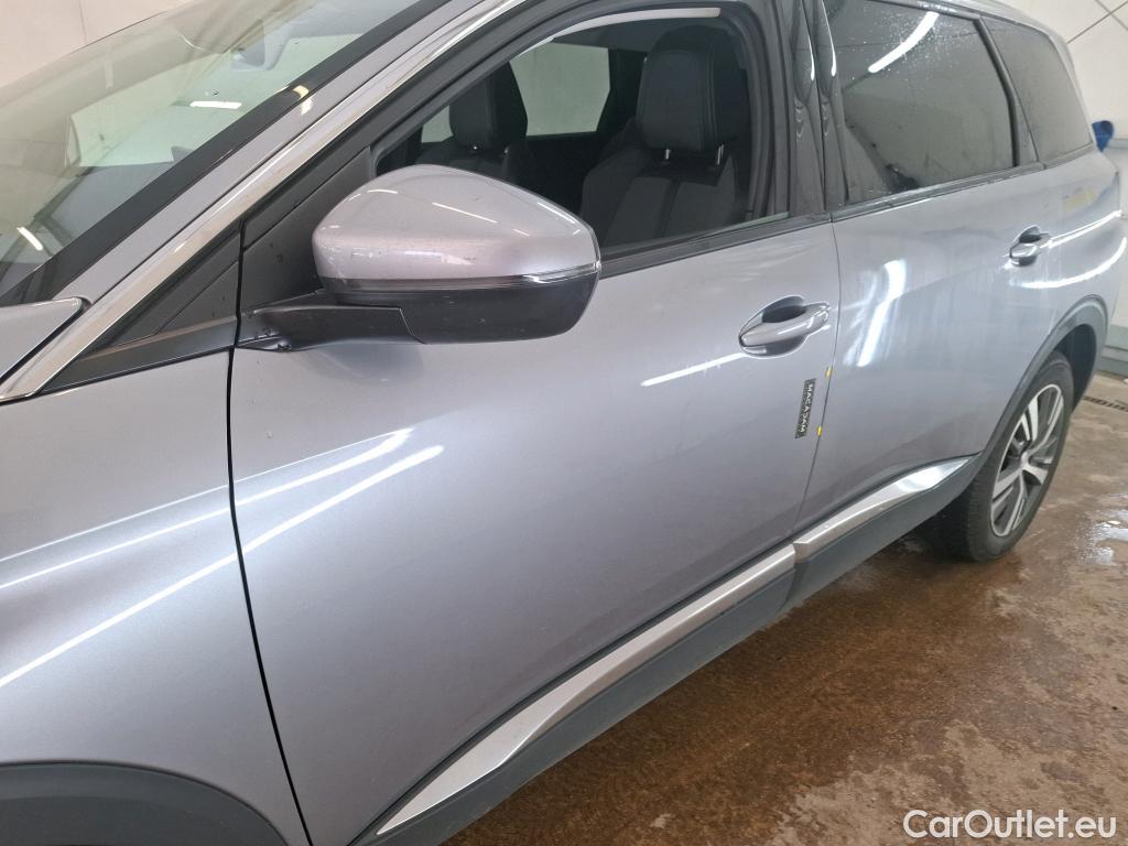  Peugeot  5008 PEUGEOT  / 2020 / 5P / SUV BlueHDi 130 S&S EAT8 Allure #41