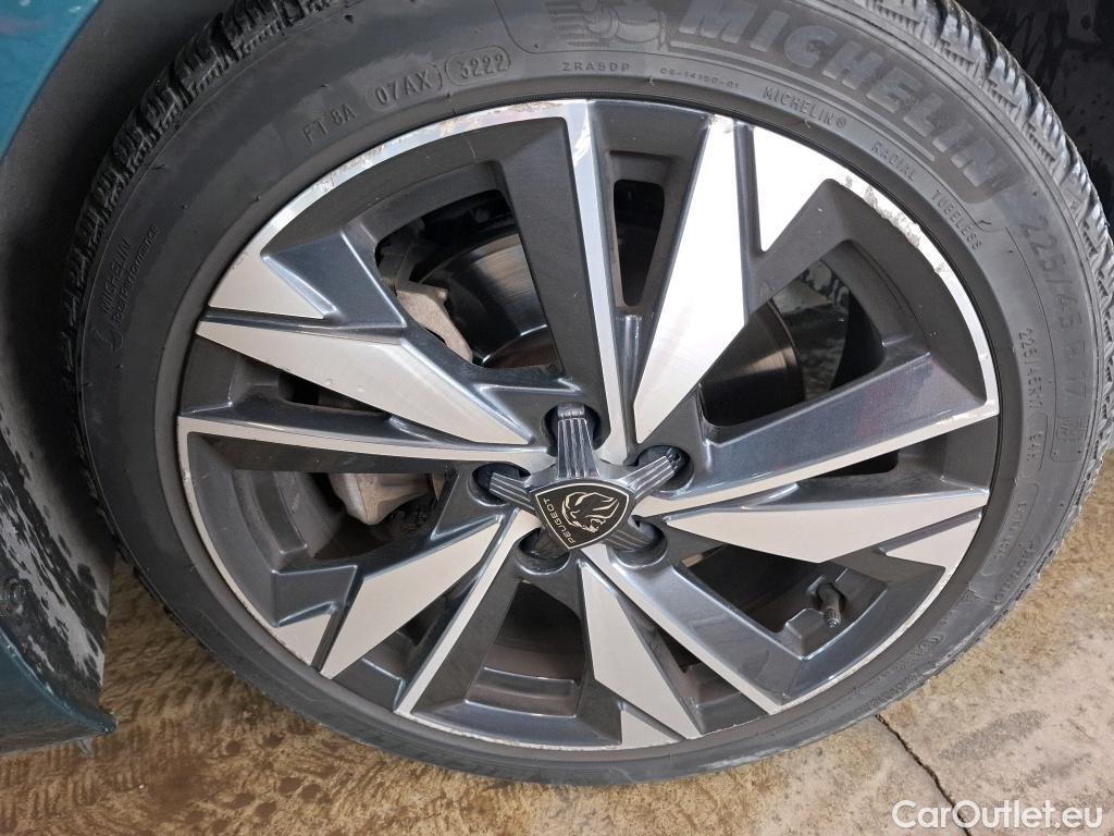  Peugeot  308 PEUGEOT  SW / 2021 / 5P / Break PureTech 130 S&S EAT 8 ALLURE #16