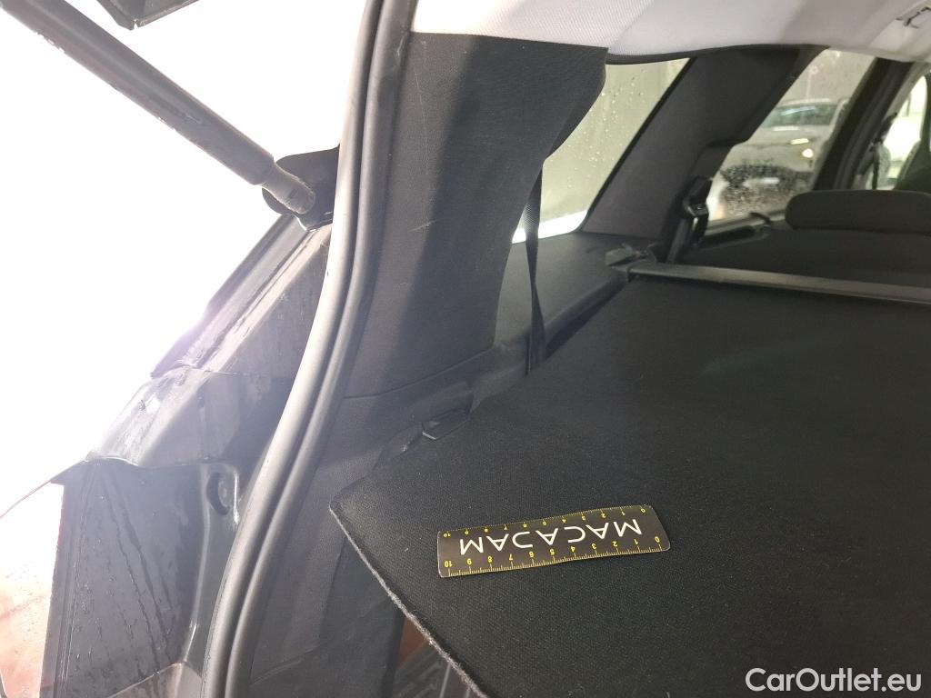  Peugeot  5008  Active Business 1.5 HDi 130CV BVA8 E6d #51