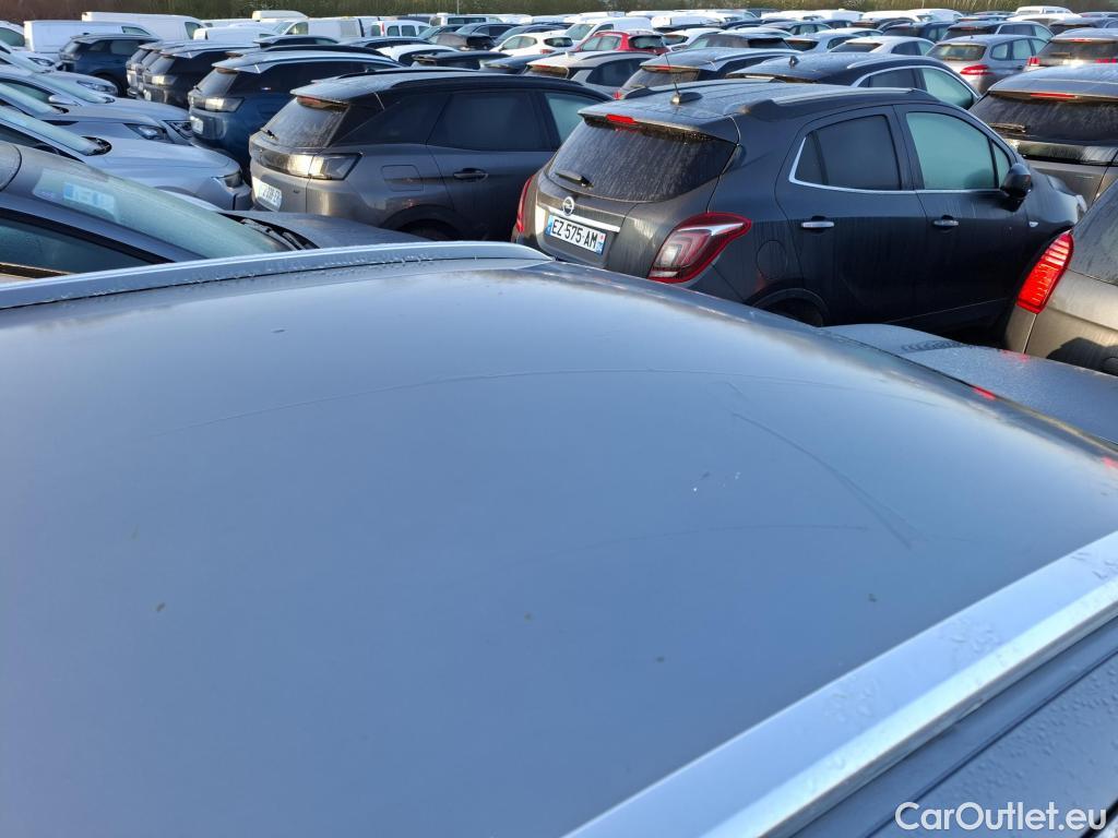  Peugeot  5008 PEUGEOT  / 2020 / 5P / SUV BlueHDi 130 S&S EAT8 Allure #13