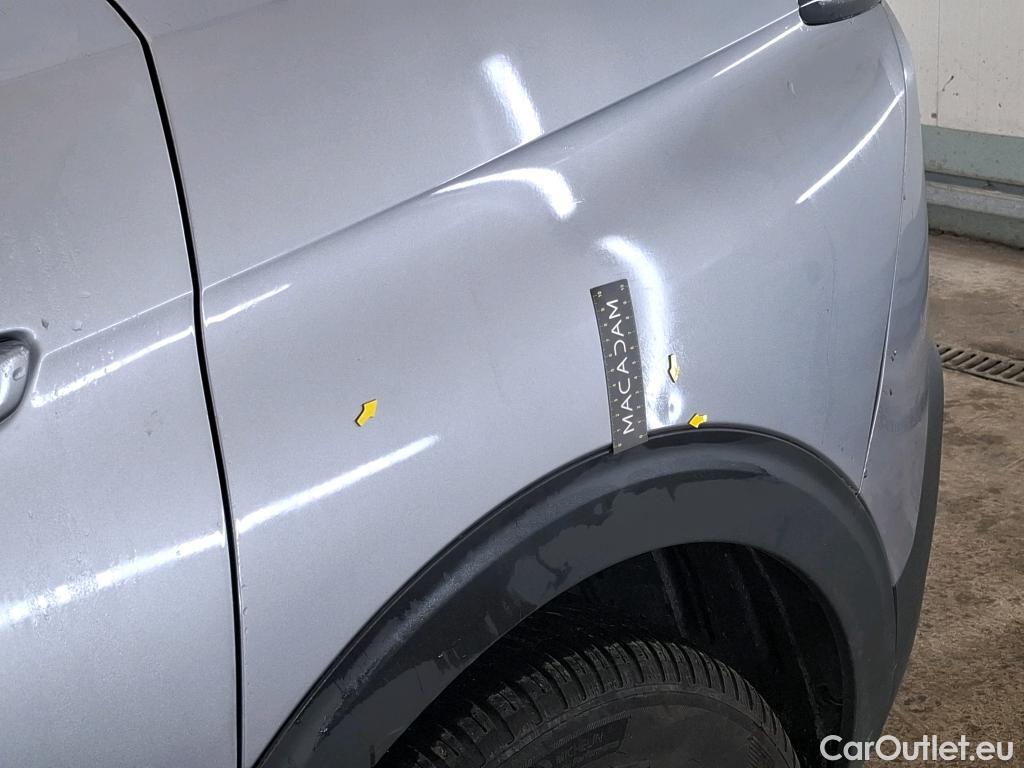  Peugeot  5008 PEUGEOT  / 2020 / 5P / SUV BlueHDi 130 S&S EAT8 Allure #59