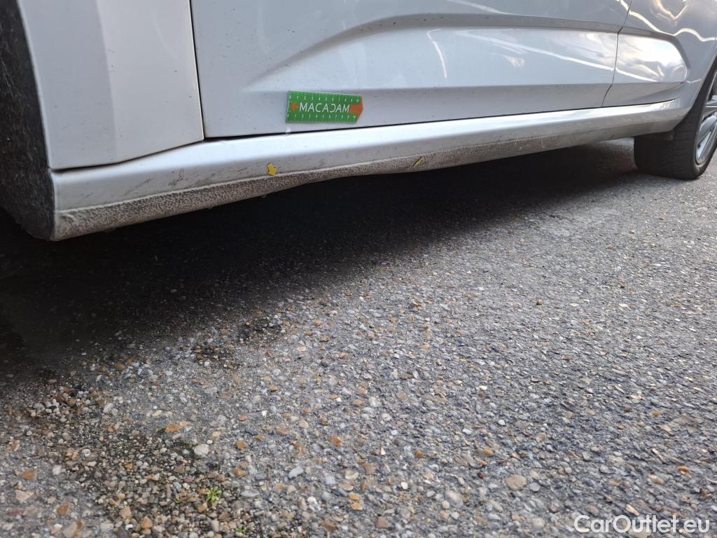  Renault  Megane  IV Grandtour Business 1.5 dCi 115CV BVM6 E6d #15