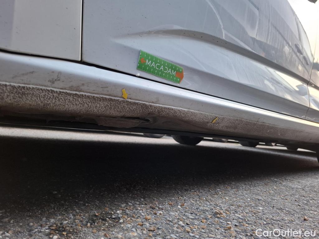  Renault  Megane  IV Grandtour Business 1.5 dCi 115CV BVM6 E6d #14