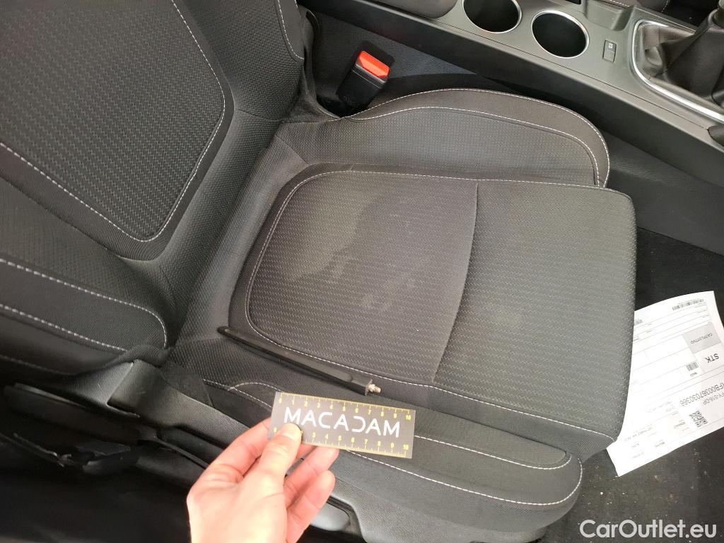  Renault  Megane  IV Grandtour Business 1.5 dCi 115CV BVM6 E6d #30