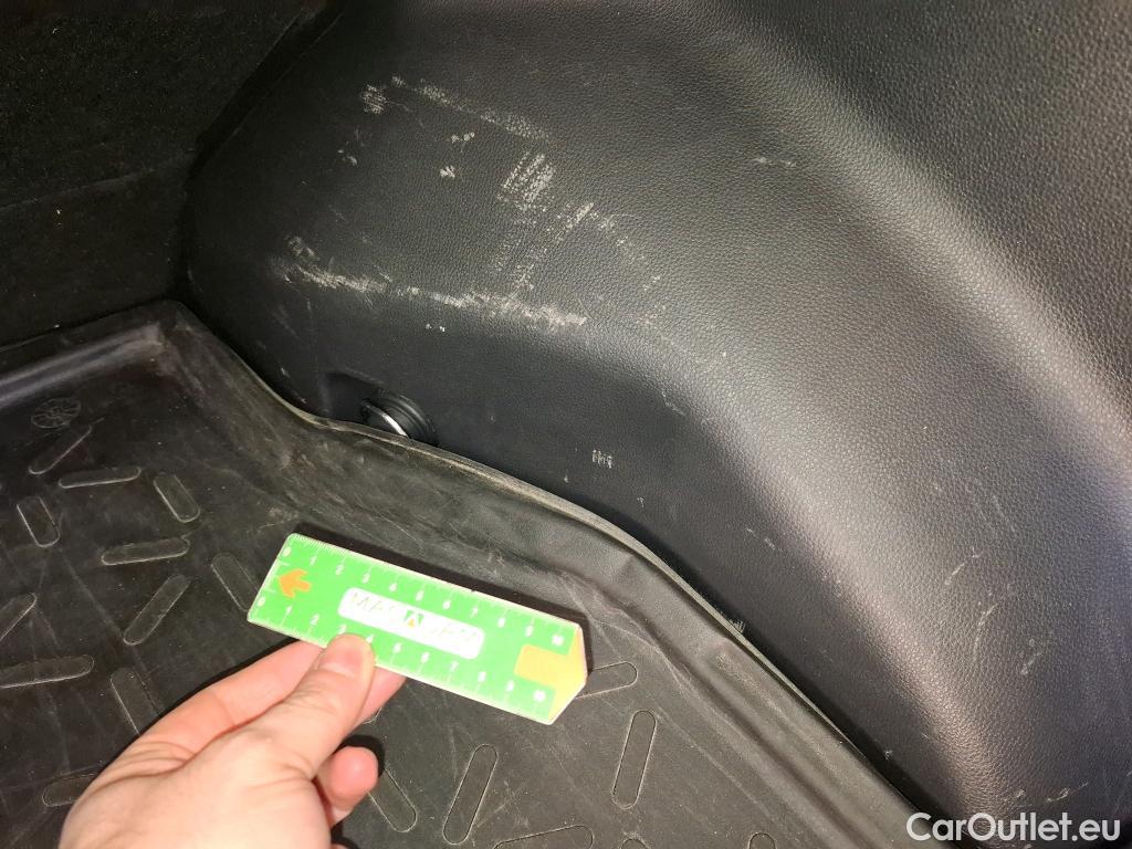  Toyota  RAV4 TOYOTA  Hybride / 2018 / 5P / SUV Hybride 2WD Dynamic Business St Hyb Acad #15