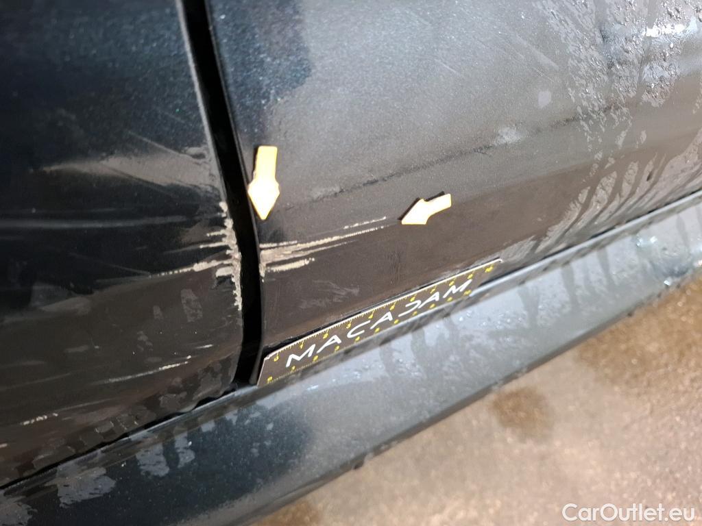  Toyota  Corolla TOYOTA  / 2018 / 5P / Berline Hybride 122h Dynamic Business Beyond Zer #29