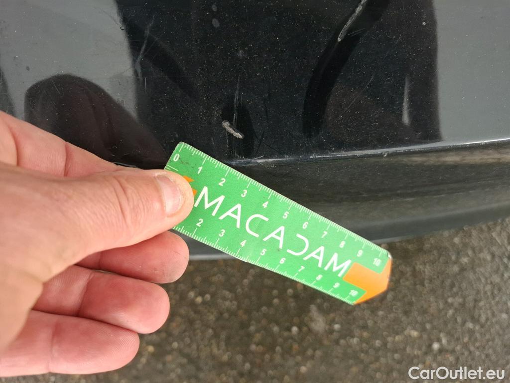  Tesla  Model 3 TESLA  / 2018 / 4P / Berline Grande Autonomie #17