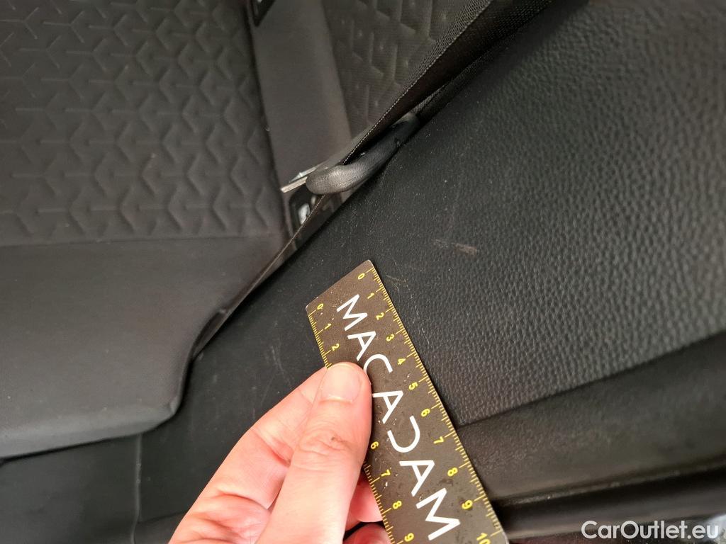  Toyota  Corolla TOYOTA  / 2018 / 5P / Berline Hybride 122h Dynamic Business Beyond Zer #18