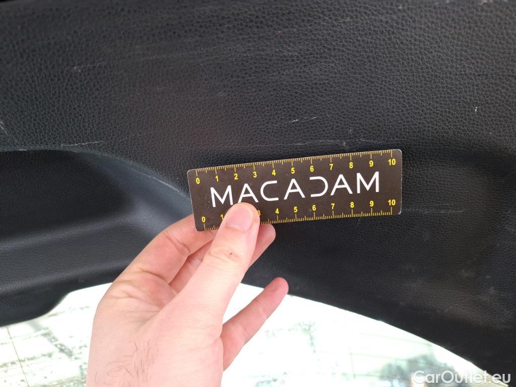  Toyota  Corolla TOYOTA  / 2018 / 5P / Berline Hybride 122h Dynamic Business Beyond Zer #21