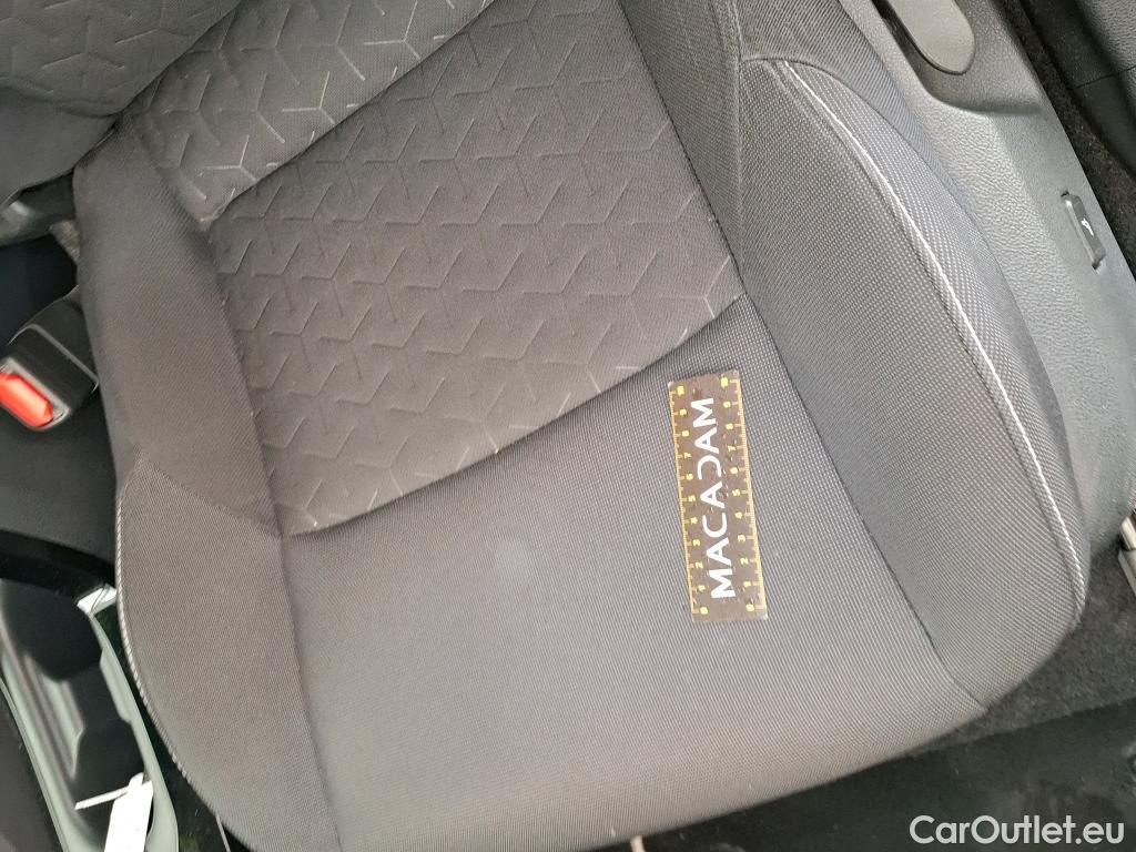  Toyota  Corolla TOYOTA  / 2018 / 5P / Berline Hybride 122h Dynamic Business Beyond Zer #23