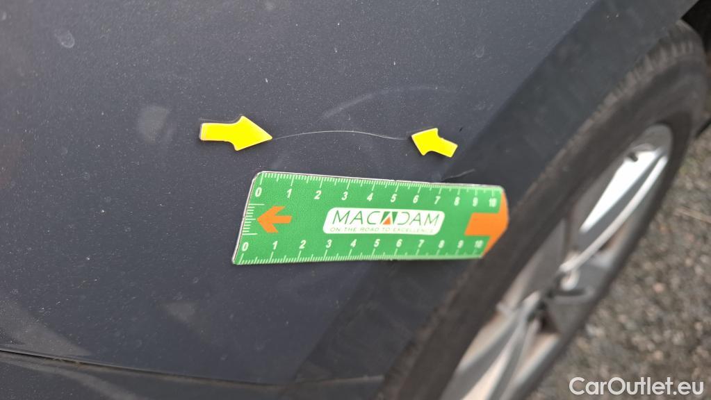  Volkswagen  Golf  VOLKSWAGEN / 2020 / 5P / Berline 2.0 TDI SCR 115 DSG7 Life Busi #5