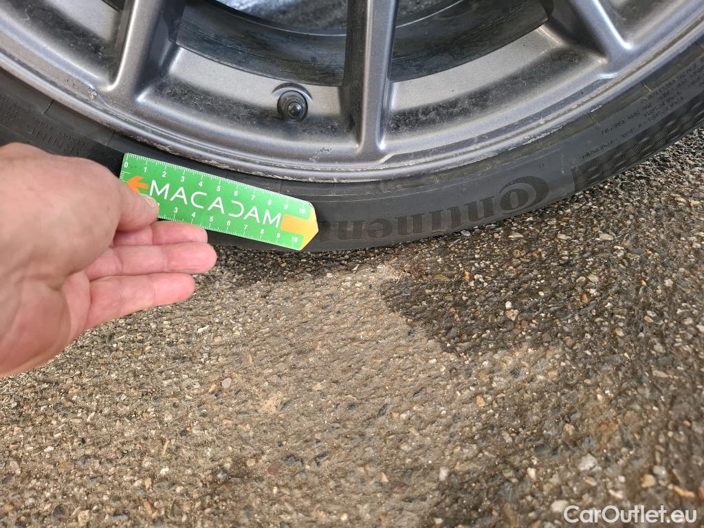  Tesla  Model 3 TESLA  / 2018 / 4P / Berline Grande Autonomie #42