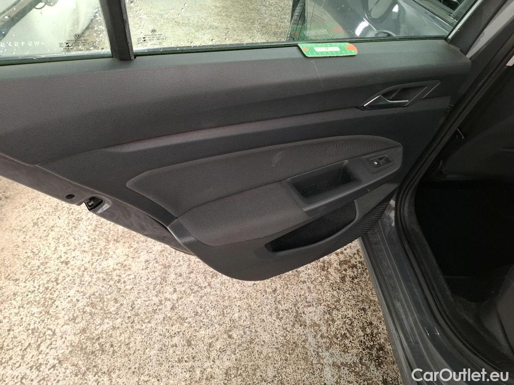  Volkswagen  Golf  VOLKSWAGEN SW  2020  5P  Break 20 TDI SCR 115 DSG7 Life Business #17