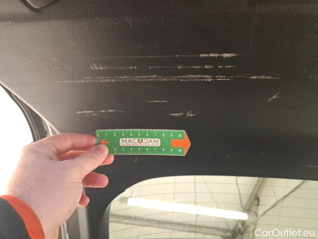  Toyota  RAV4 TOYOTA  Hybride / 2018 / 5P / SUV Hybride 2WD Dynamic Business St Hyb Acad #29