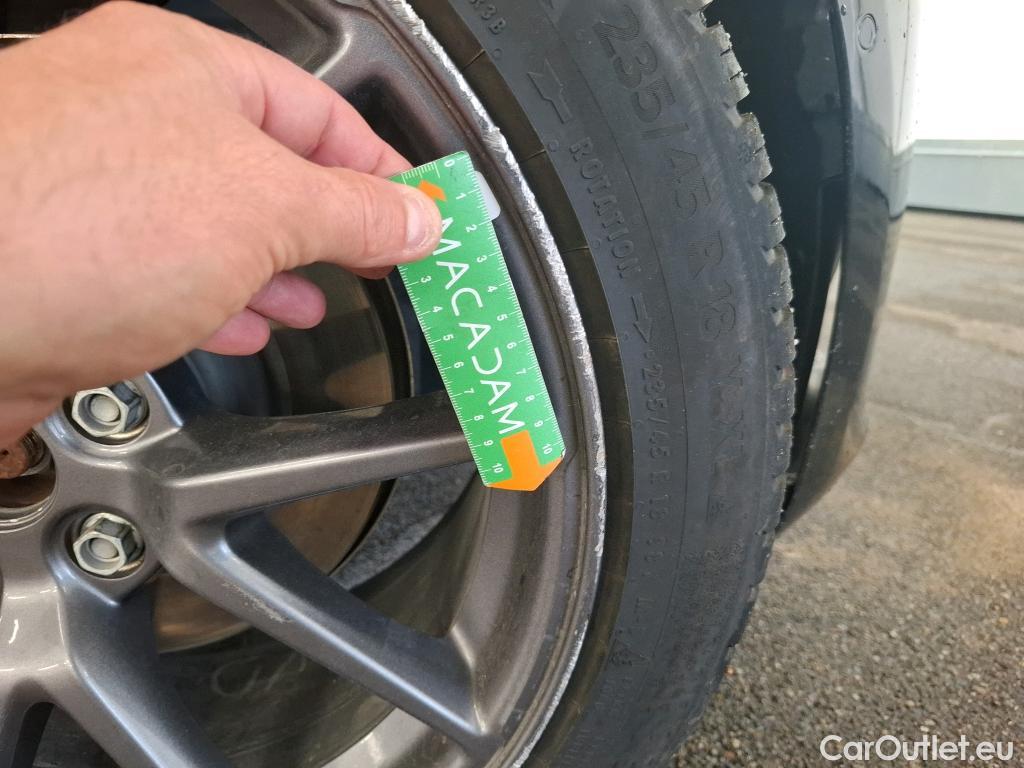  Tesla  Model 3 TESLA  / 2018 / 4P / Berline Grande Autonomie #40