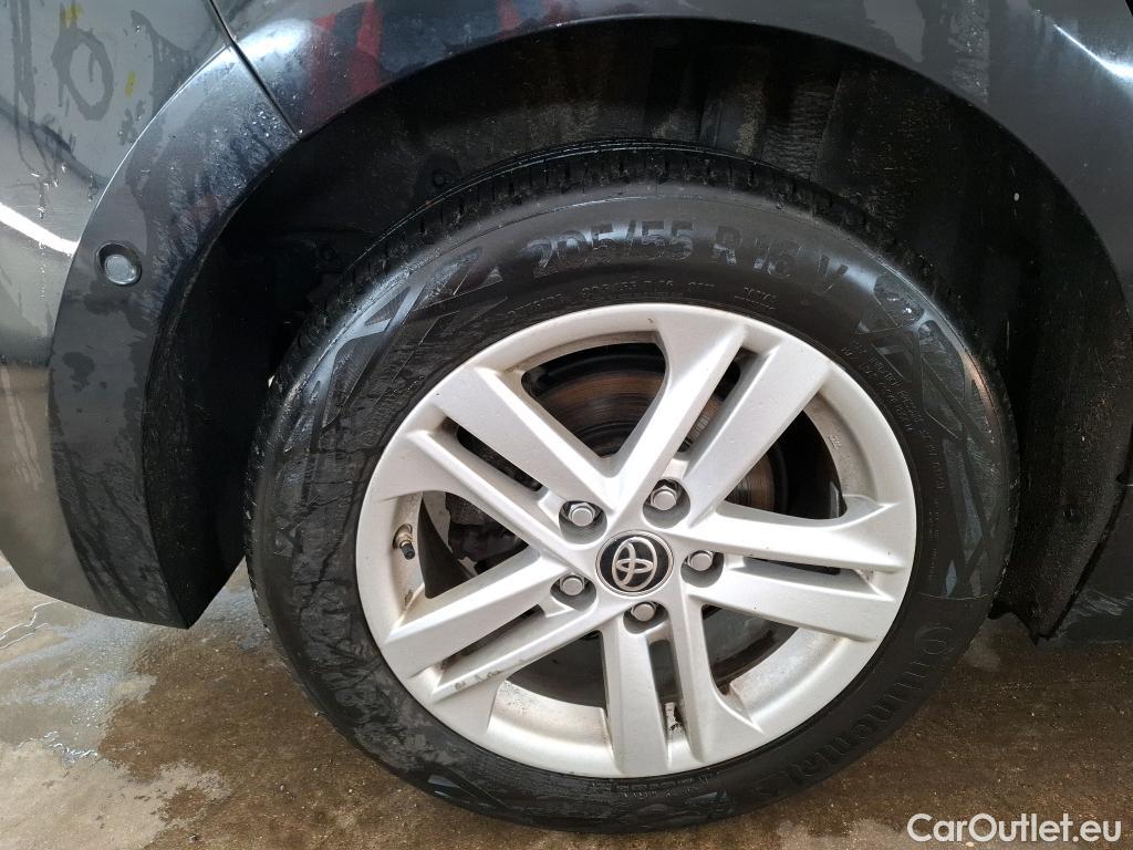  Toyota  Corolla TOYOTA  / 2018 / 5P / Berline Hybride 122h Dynamic Business Beyond Zer #25