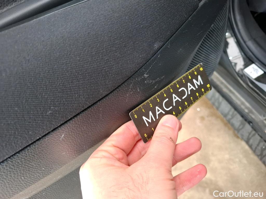  Toyota  Corolla TOYOTA  / 2018 / 5P / Berline Hybride 122h Dynamic Business Beyond Zer #15