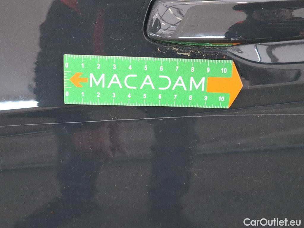  Volkswagen  Golf  VII Berline Confortline Business BMT 2.0 TDI 150CV BVA7 E6dT #16