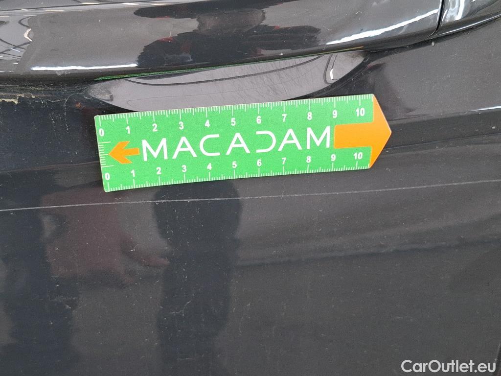  Volkswagen  Golf  VII Berline Confortline Business BMT 2.0 TDI 150CV BVA7 E6dT #17