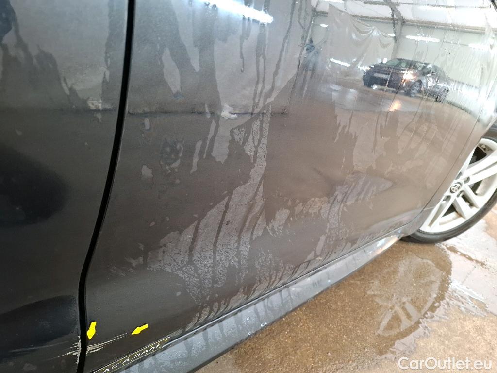  Toyota  Corolla TOYOTA  / 2018 / 5P / Berline Hybride 122h Dynamic Business Beyond Zer #28