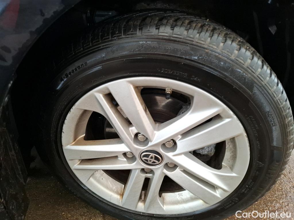  Toyota  Corolla TOYOTA  / 2018 / 5P / Berline Hybride 122h Dynamic Business Beyond Zer #9