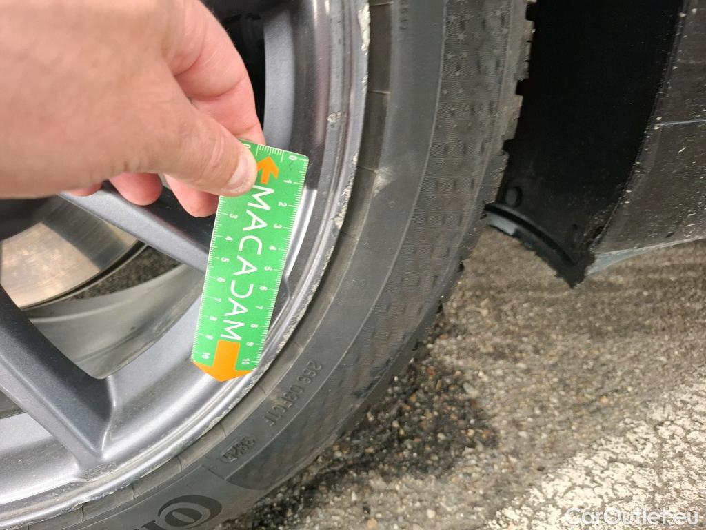  Tesla  Model 3 TESLA  / 2018 / 4P / Berline Grande Autonomie #35