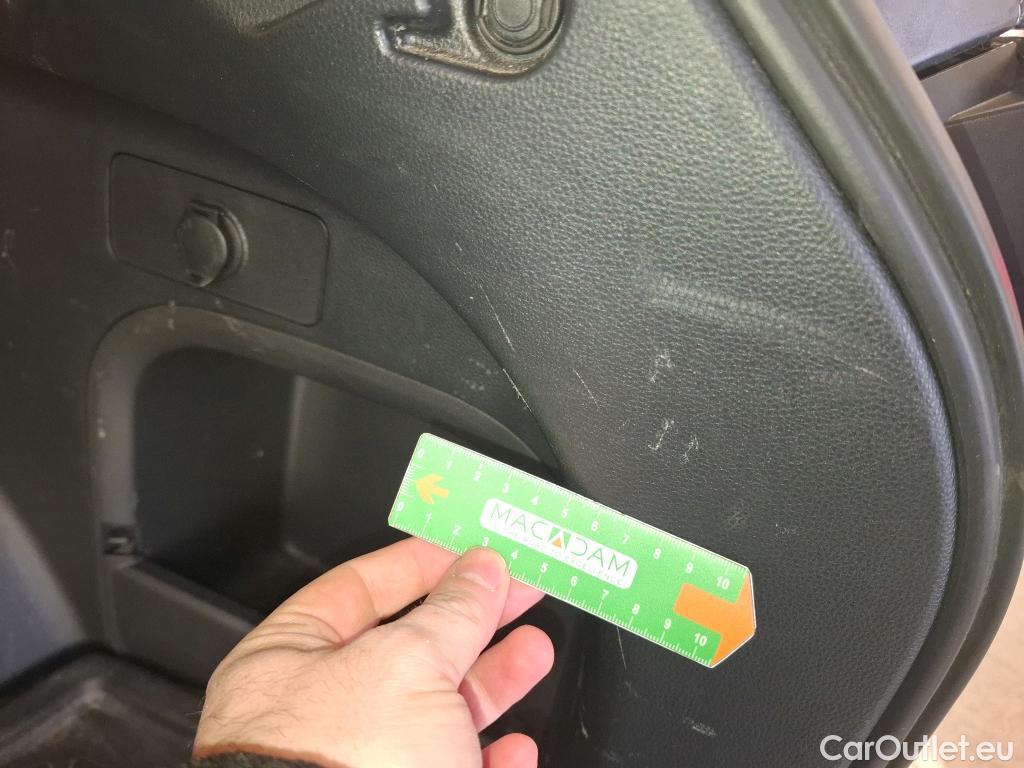  Toyota  RAV4 TOYOTA  Hybride / 2018 / 5P / SUV Hybride 2WD Dynamic Business St Hyb Acad #12