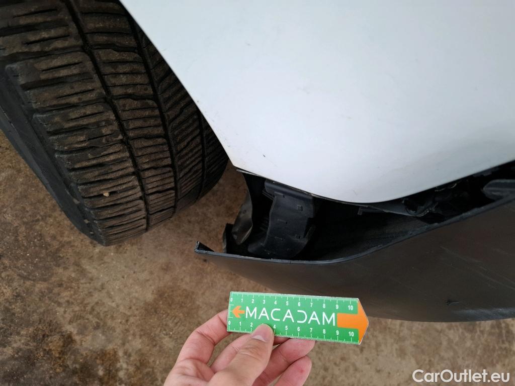  Citroen  Jumpy CITROEN  VU 4p Fourgon Taille M BlueHDi 120 S&S BVM6 Business #26