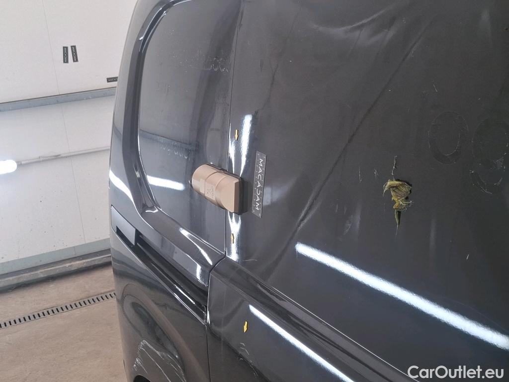  Citroen  Berlingo  Fourgon Club M 1000 1.5 BlueHDi 130CV BVA8 E6dT #2