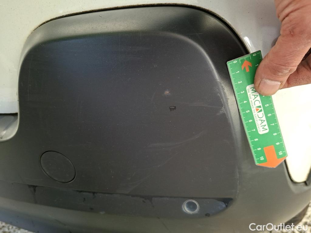  Citroen  C3  Société Feel 1.5 BlueHDI 100CV BVM6 E6d #26