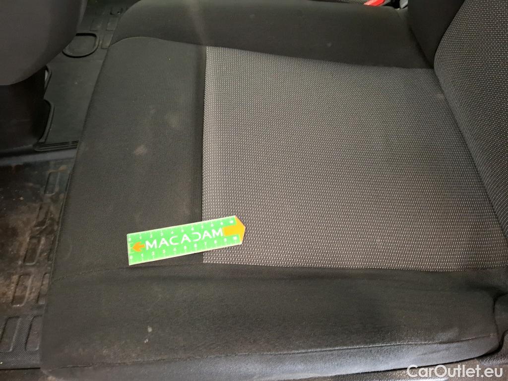  Citroen  Jumpy CITROEN  VU 4p Fourgon Taille M BlueHDi 120 S&S BVM6 Business #63