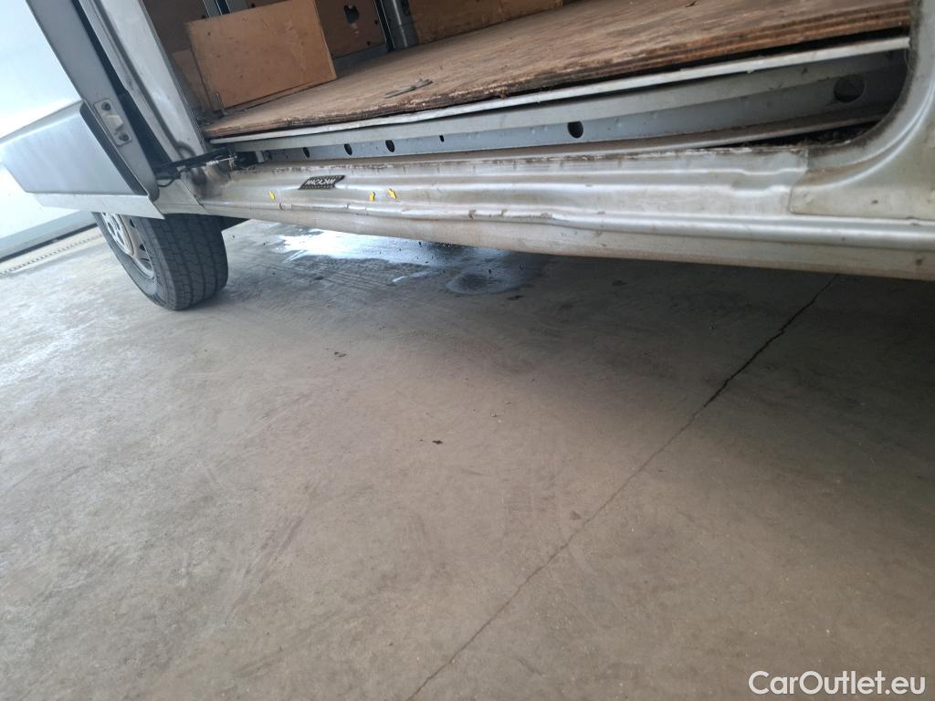  Citroen  Jumper CITROEN  VU 4p Fourgon 30 L2H2 BlueHDi 130 BVM6 Business #1