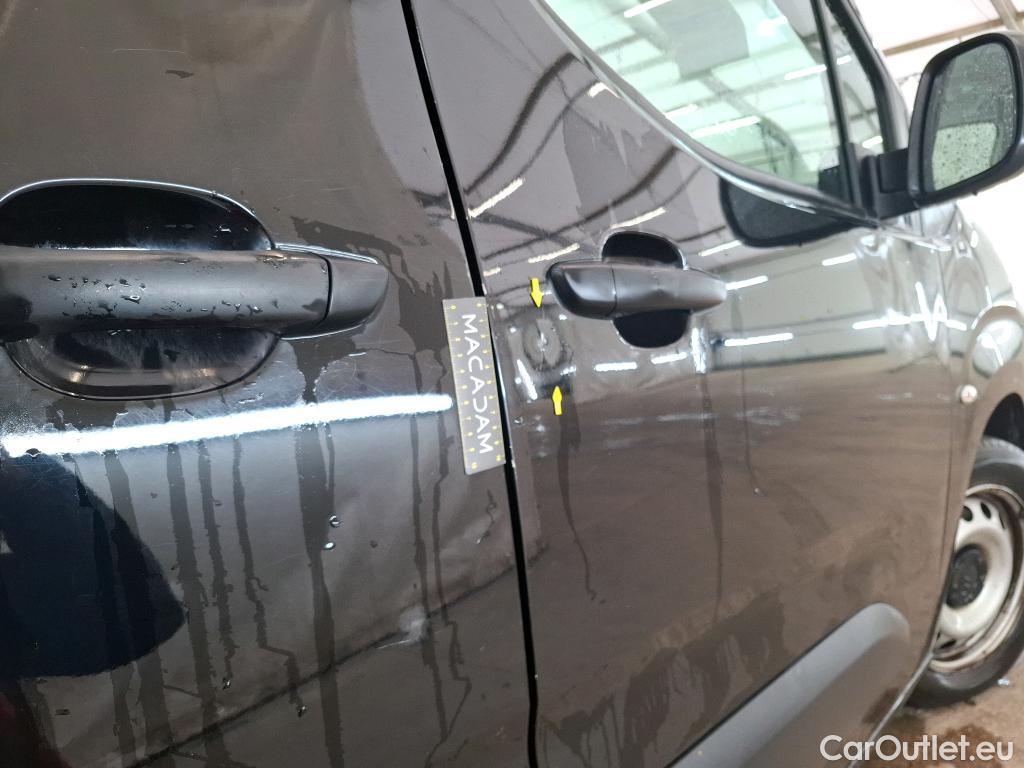  Citroen  Berlingo  Fourgon Club M 1000 1.5 BlueHDi 130CV BVA8 E6dT #17