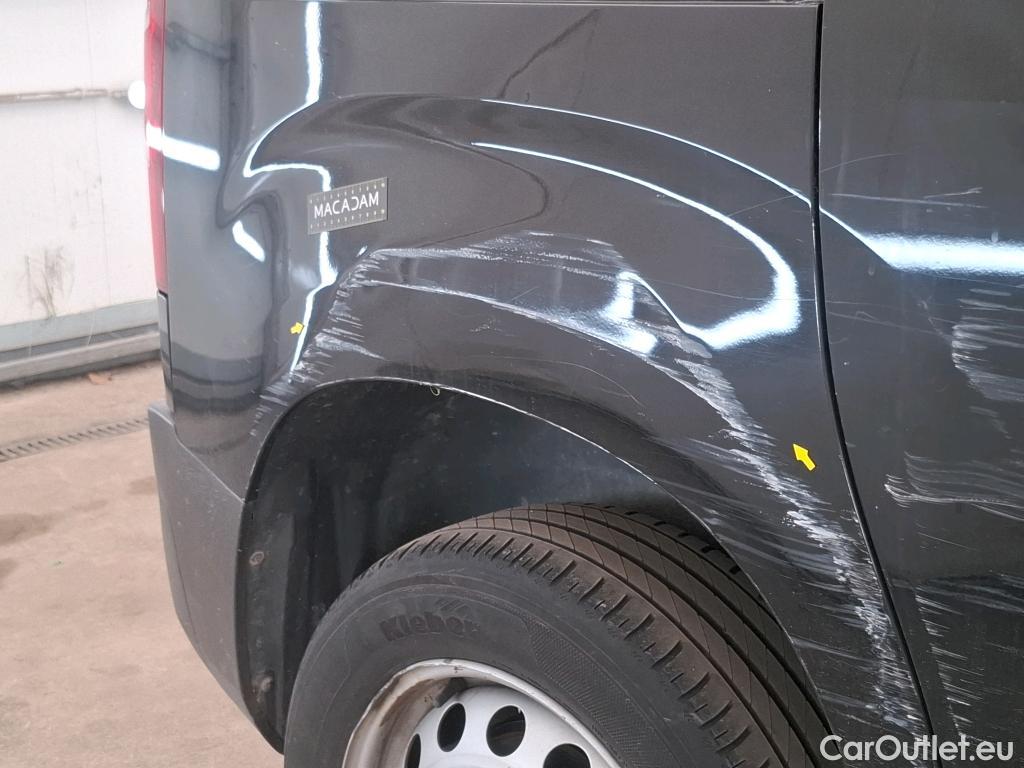  Citroen  Berlingo  Fourgon Club M 1000 1.5 BlueHDi 130CV BVA8 E6dT #24