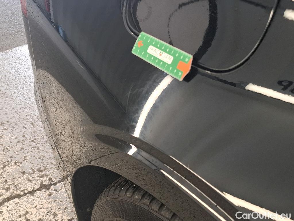  Volvo  V60  Kombi Momentum 2.0 D4 190CV BVA8 E6dT #10