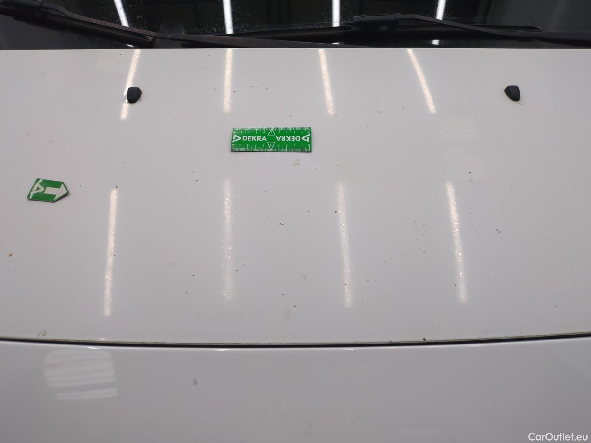  Peugeot  Expert  Fourgon Urban Compact 2.0 HDi 120CV BVA8 E6dT #51