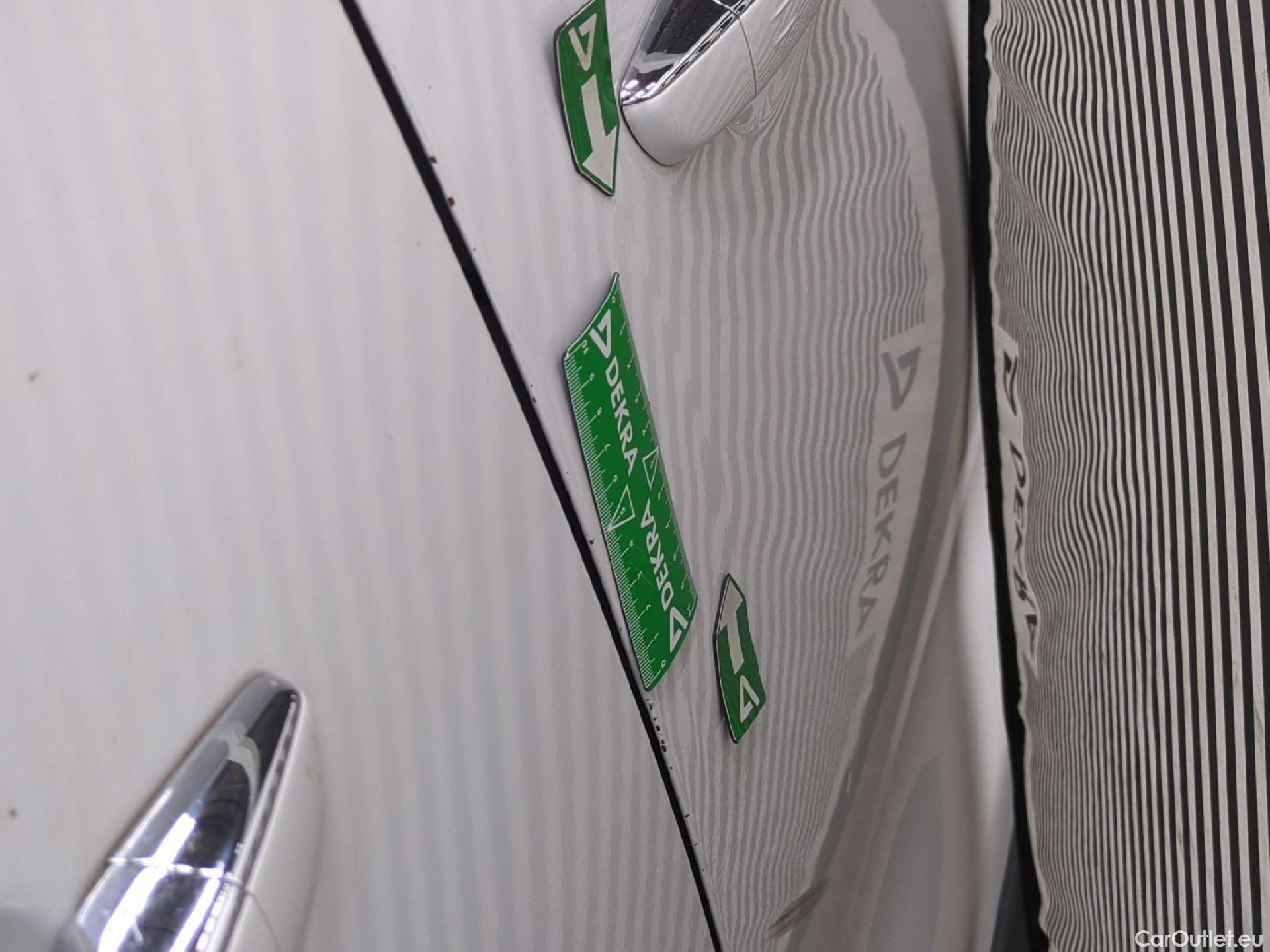  Peugeot  Expert  Fourgon Urban Compact 2.0 HDi 120CV BVA8 E6dT #38