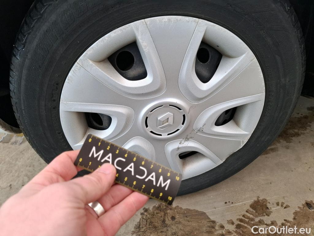  Renault  Clio  IV Air 1.5 dCi 75CV BVM5 E6 #60