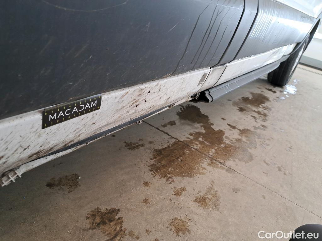  Ford  Transit  Fourgon 330 L3 Trend 2.0 TDCi 170CV BVM6 E6 #118