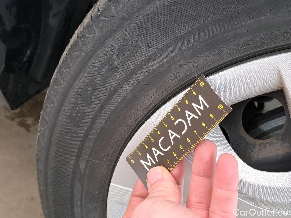  Renault  Clio  IV Air 1.5 dCi 75CV BVM5 E6 #47