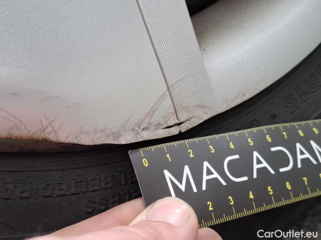  Renault  Clio  IV Air 1.5 dCi 75CV BVM5 E6 #61