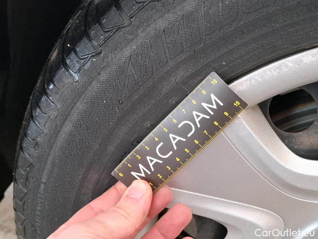  Renault  Clio  IV Air 1.5 dCi 75CV BVM5 E6 #42