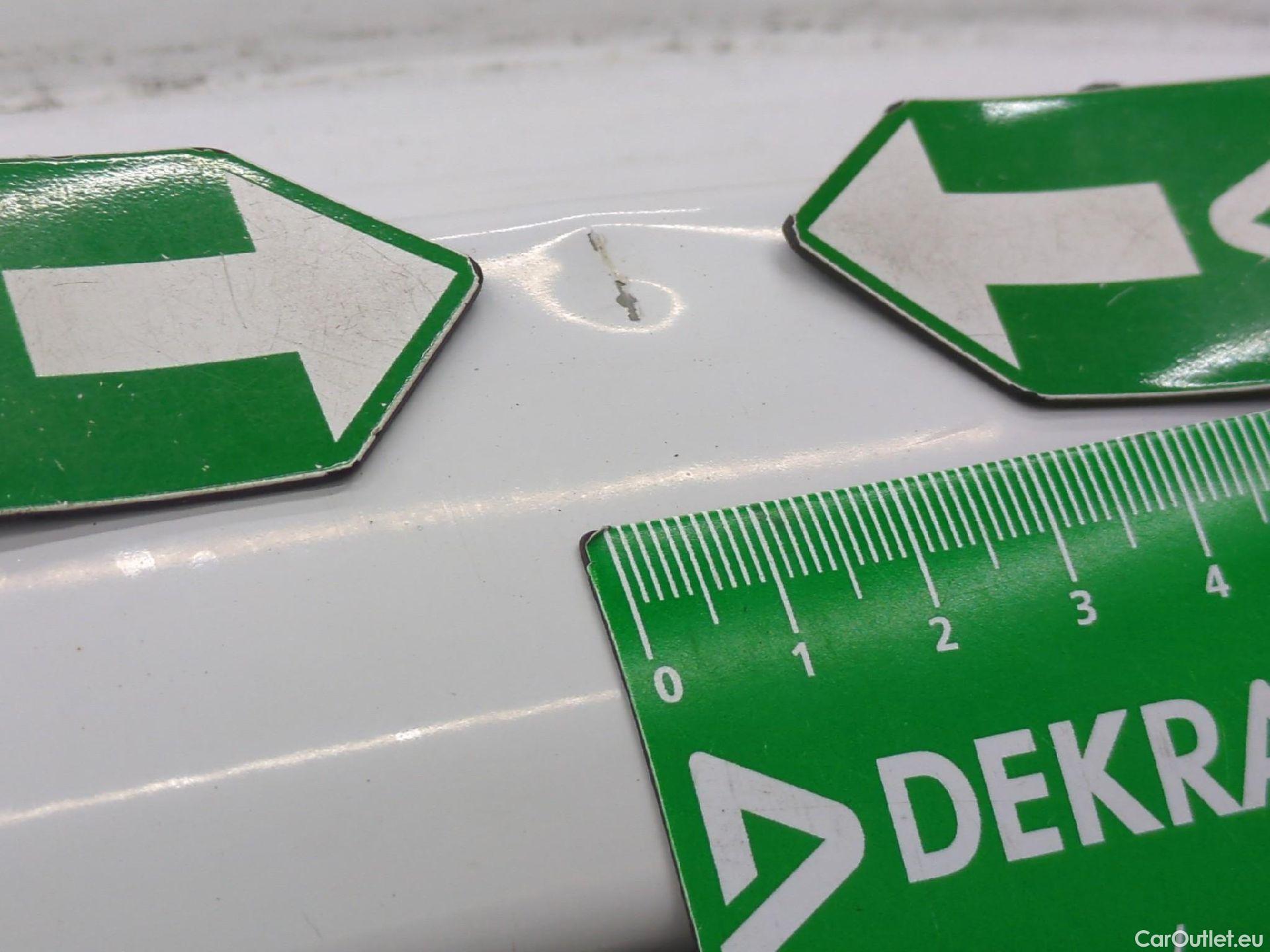  Peugeot  Expert  Fourgon Urban Compact 2.0 HDi 120CV BVA8 E6dT #48