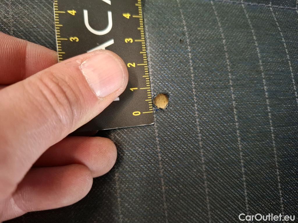  Peugeot  208 PEUGEOT  Affaire 2019 5P Berline 1.5 BlueHDi 100 Premium #4